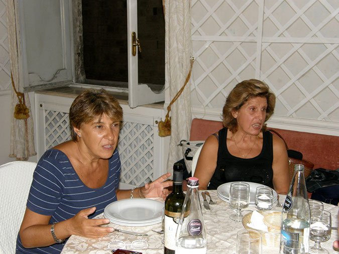 1° raduno Ascoli Piceno dal 9 al 10 settembre 2011 -  foto...037 - la sera a cena...  